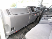 いすゞフォワードアルミウイング中型（4t）[写真30]