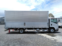 いすゞフォワードアルミウイング中型（4t）[写真06]