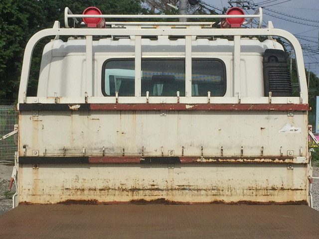 日野デュトロ平ボディ小型（2t・3t）[写真14]