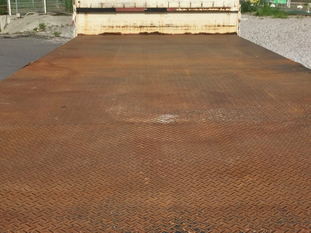 日野デュトロ平ボディ小型（2t・3t）[写真15]