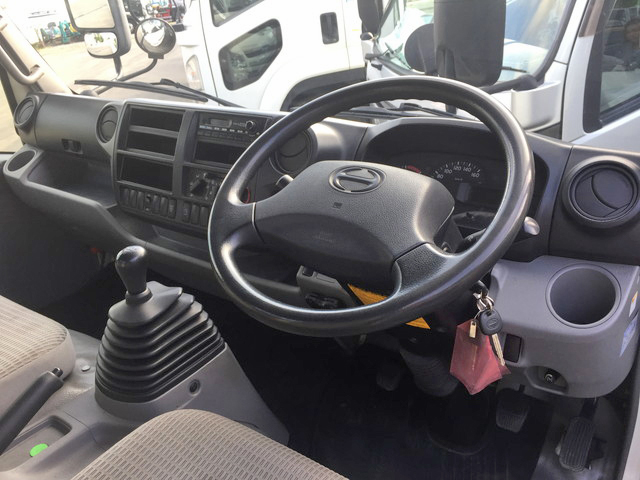 日野デュトロ平ボディ小型（2t・3t）[写真31]