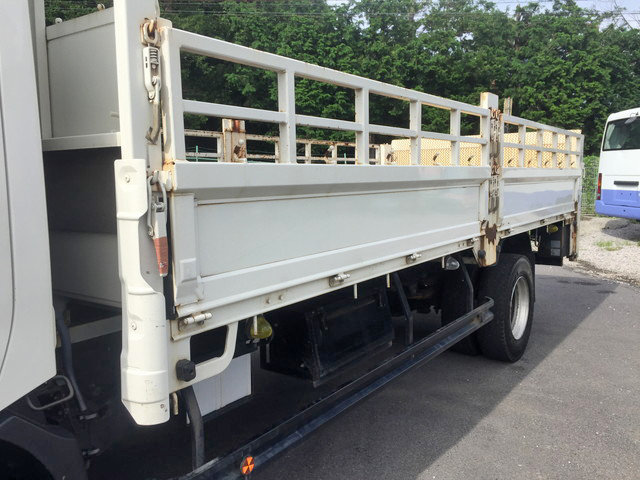 日野デュトロ平ボディ小型（2t・3t）[写真08]
