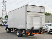 いすゞエルフパネルバン小型（2t・3t）[写真02]