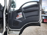 いすゞエルフクレーン4段小型（2t・3t）[写真28]