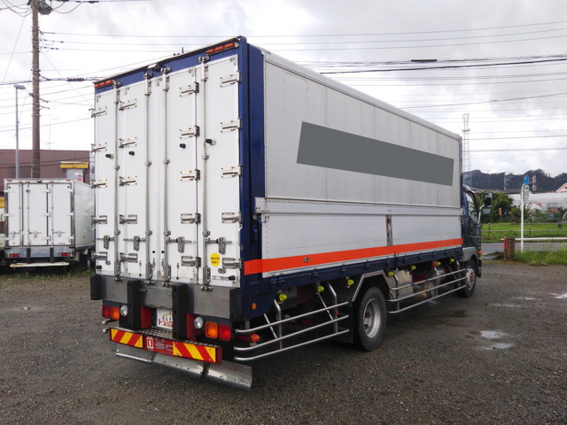 三菱ふそうファイターアルミウイング増トン（6t・8t）[写真02]