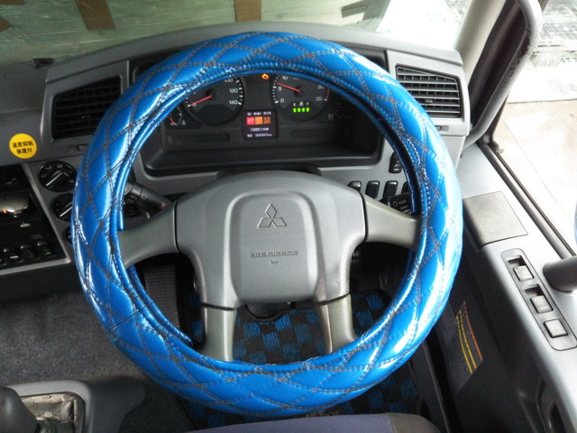 三菱ふそうファイターアルミウイング増トン（6t・8t）[写真38]