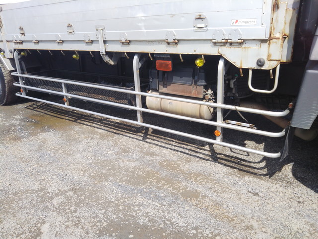 三菱ふそうスーパーグレートアルミブロック大型（10t）[写真12]