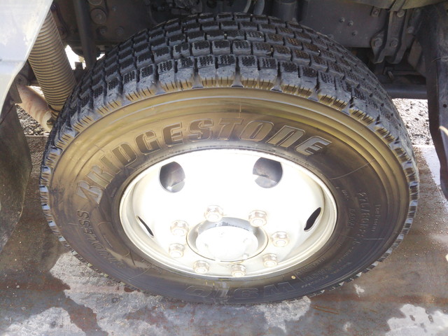 三菱ふそうスーパーグレートアルミブロック大型（10t）[写真18]