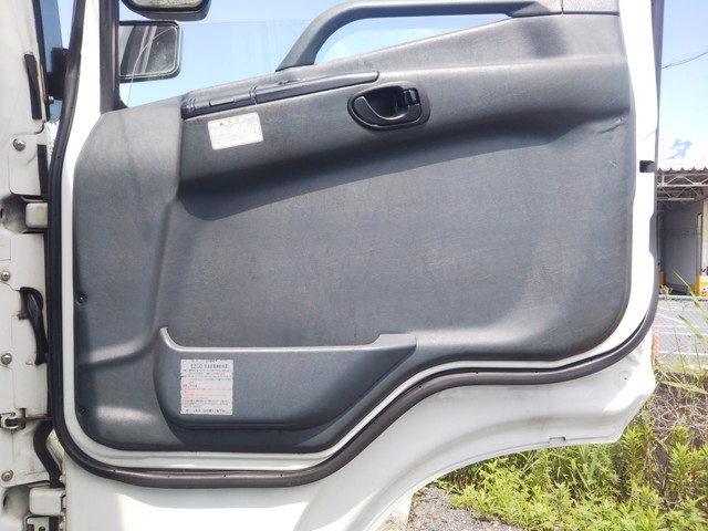 三菱ふそうスーパーグレートアルミブロック大型（10t）[写真25]