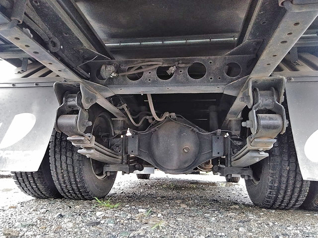 日野デュトロパネルバン小型（2t・3t）[写真18]