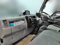 日野デュトロパネルバン小型（2t・3t）[写真22]