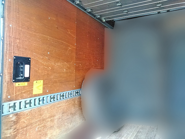 日野デュトロパネルバン小型（2t・3t）[写真09]