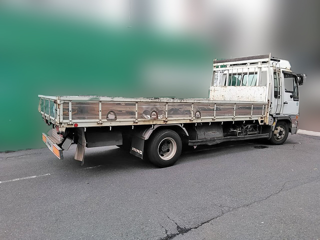 日野レンジャー平ボディ中型（4t）[写真02]