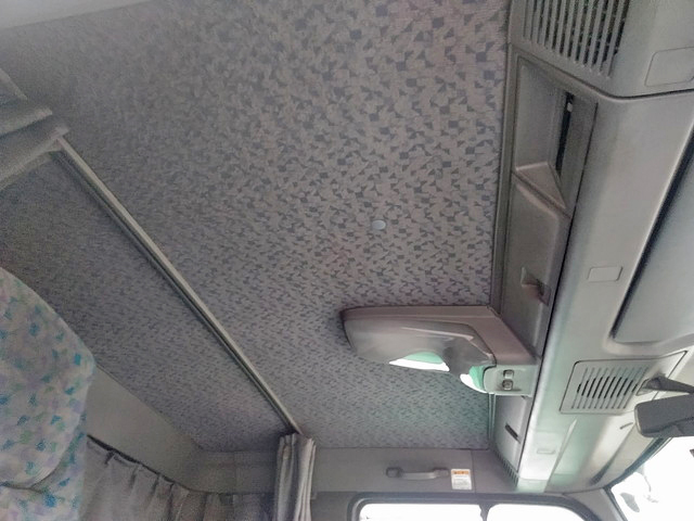 日野レンジャー平ボディ中型（4t）[写真32]