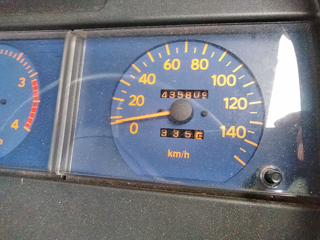 日野レンジャー平ボディ中型（4t）[写真34]