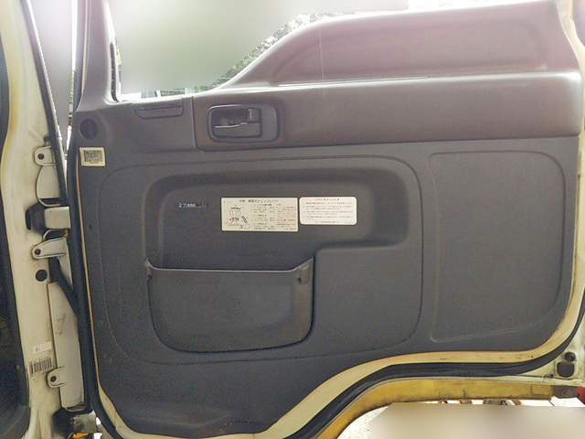 いすゞフォワードクレーン4段中型（4t）[写真29]