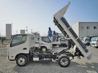 日野デュトロダンプ小型（2t・3t）[写真07]