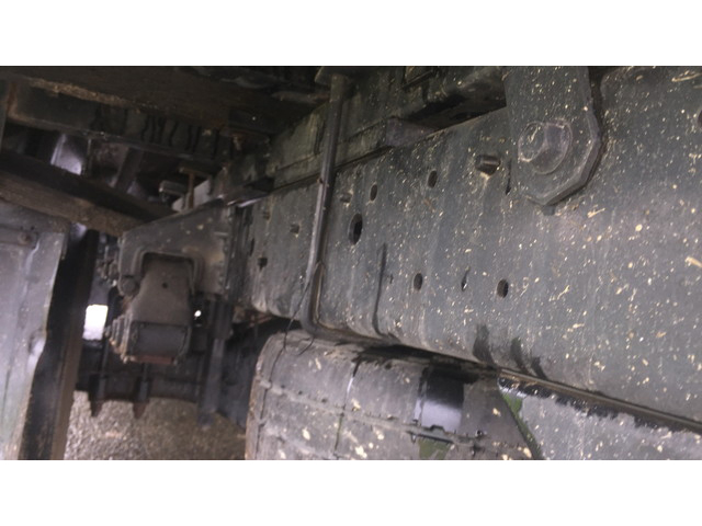 三菱ふそうキャンター平ボディ小型（2t・3t）[写真13]