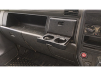 三菱ふそうキャンター平ボディ小型（2t・3t）[写真24]