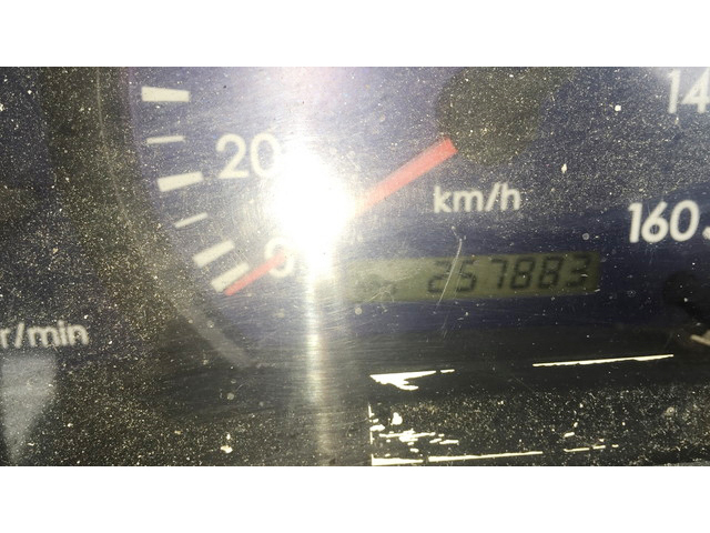 三菱ふそうキャンター平ボディ小型（2t・3t）[写真26]