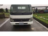 三菱ふそうキャンター平ボディ小型（2t・3t）[写真03]