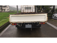 三菱ふそうキャンター平ボディ小型（2t・3t）[写真05]