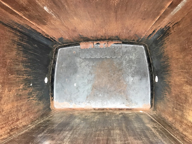 日野レンジャーパッカー車（塵芥車）中型（4t）[写真11]