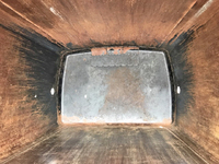 日野レンジャーパッカー車（塵芥車）中型（4t）[写真11]