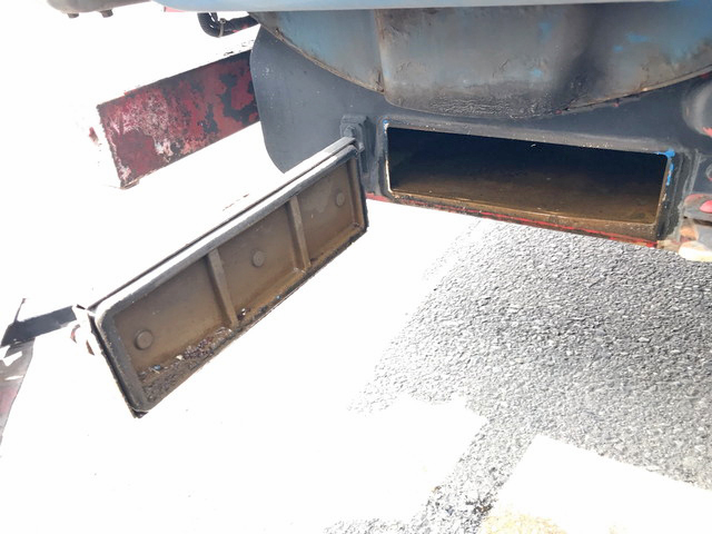 日野レンジャーパッカー車（塵芥車）中型（4t）[写真14]