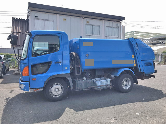 日野レンジャーパッカー車（塵芥車）中型（4t）[写真05]