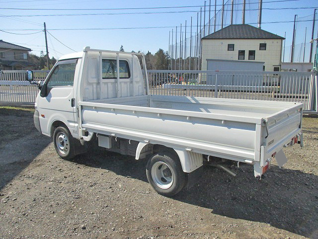 マツダボンゴ平ボディ小型（2t・3t）[写真02]