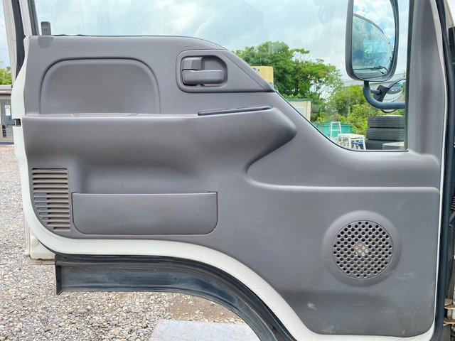 いすゞエルフクレーン付小型（2t・3t）[写真29]