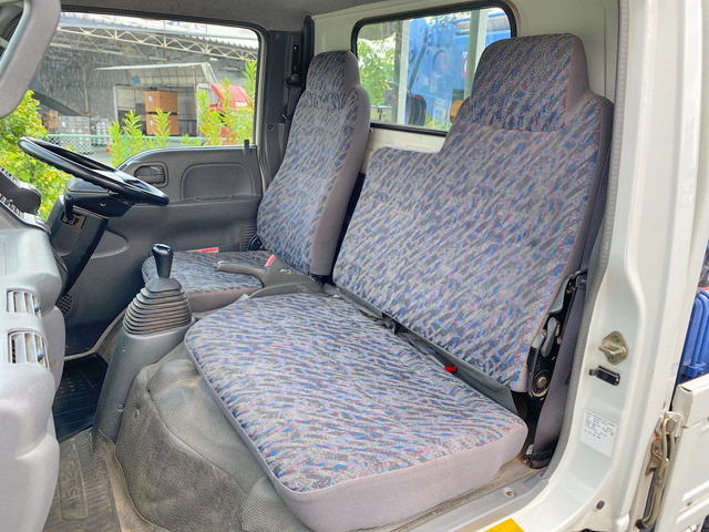 いすゞエルフクレーン付小型（2t・3t）[写真31]