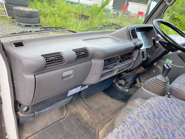 いすゞエルフクレーン付小型（2t・3t）[写真32]