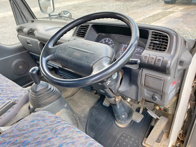 いすゞエルフクレーン付小型（2t・3t）[写真35]