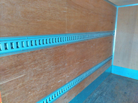 三菱ふそうキャンターアルミバン小型（2t・3t）[写真10]