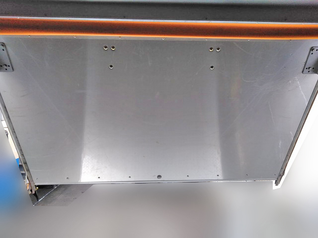 三菱ふそうキャンターアルミバン小型（2t・3t）[写真12]