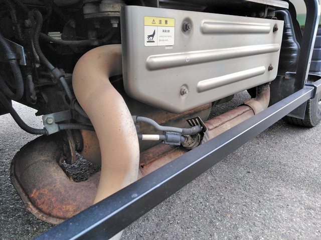 三菱ふそうキャンターアルミバン小型（2t・3t）[写真19]