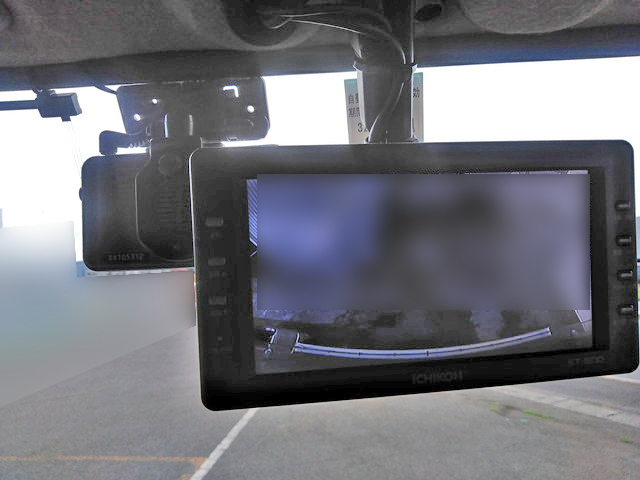 三菱ふそうキャンターアルミバン小型（2t・3t）[写真29]