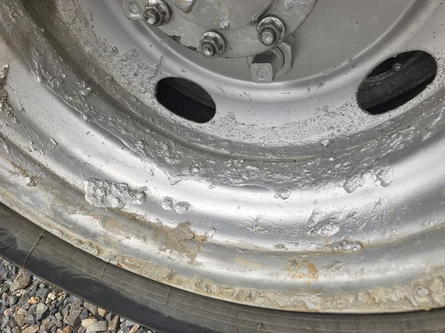 いすゞエルフダンプ小型（2t・3t）[写真19]