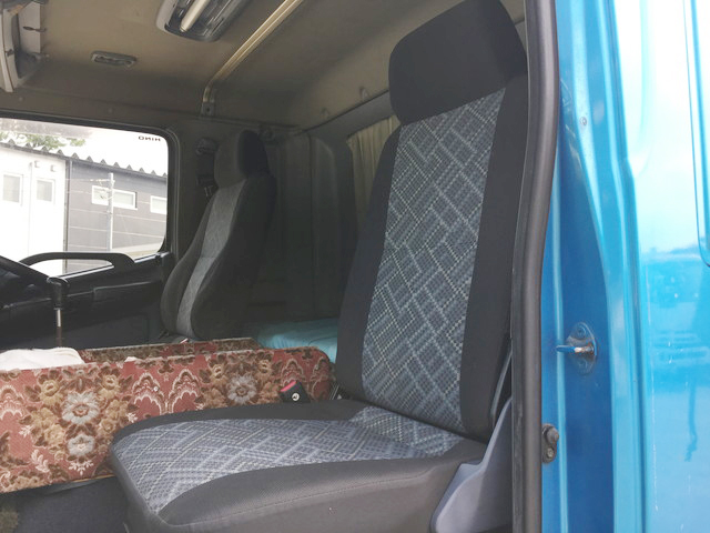 日野レンジャーアコーディオン車増トン（6t・8t）[写真28]