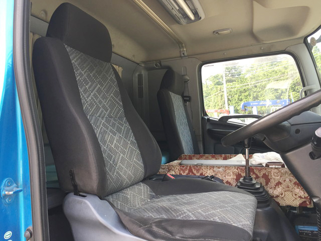 日野レンジャーアコーディオン車増トン（6t・8t）[写真29]