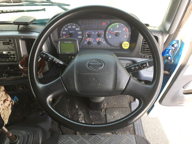 日野レンジャーアコーディオン車増トン（6t・8t）[写真34]