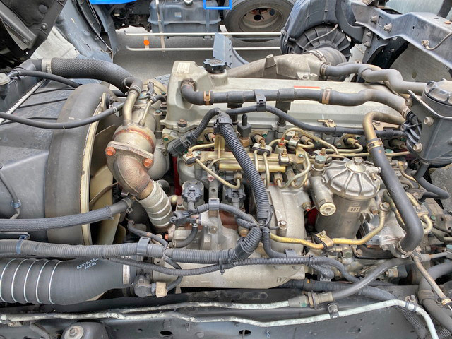 日野レンジャーアルミバン中型（4t）[写真24]