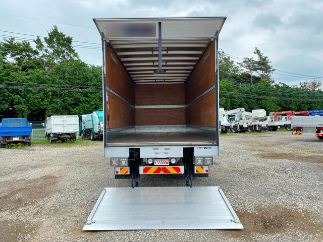 UDトラックスコンドルアルミバン中型（4t）[写真10]