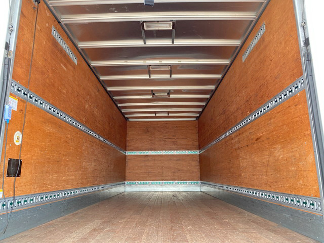 UDトラックスコンドルアルミバン中型（4t）[写真15]