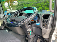 UDトラックスコンドルアルミバン中型（4t）[写真33]