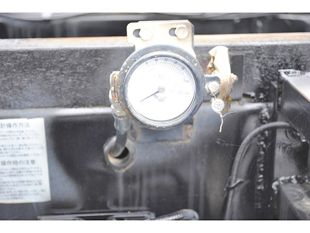 三菱ふそうスーパーグレートダンプ大型（10t）[写真16]