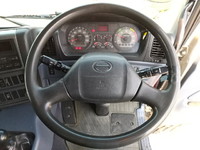 日野プロフィアアルミブロック大型（10t）[写真33]