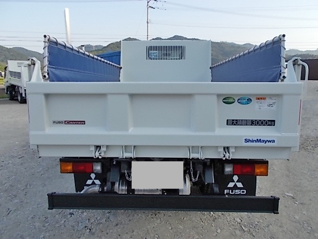 三菱ふそうキャンターダンプ小型（2t・3t）[写真22]